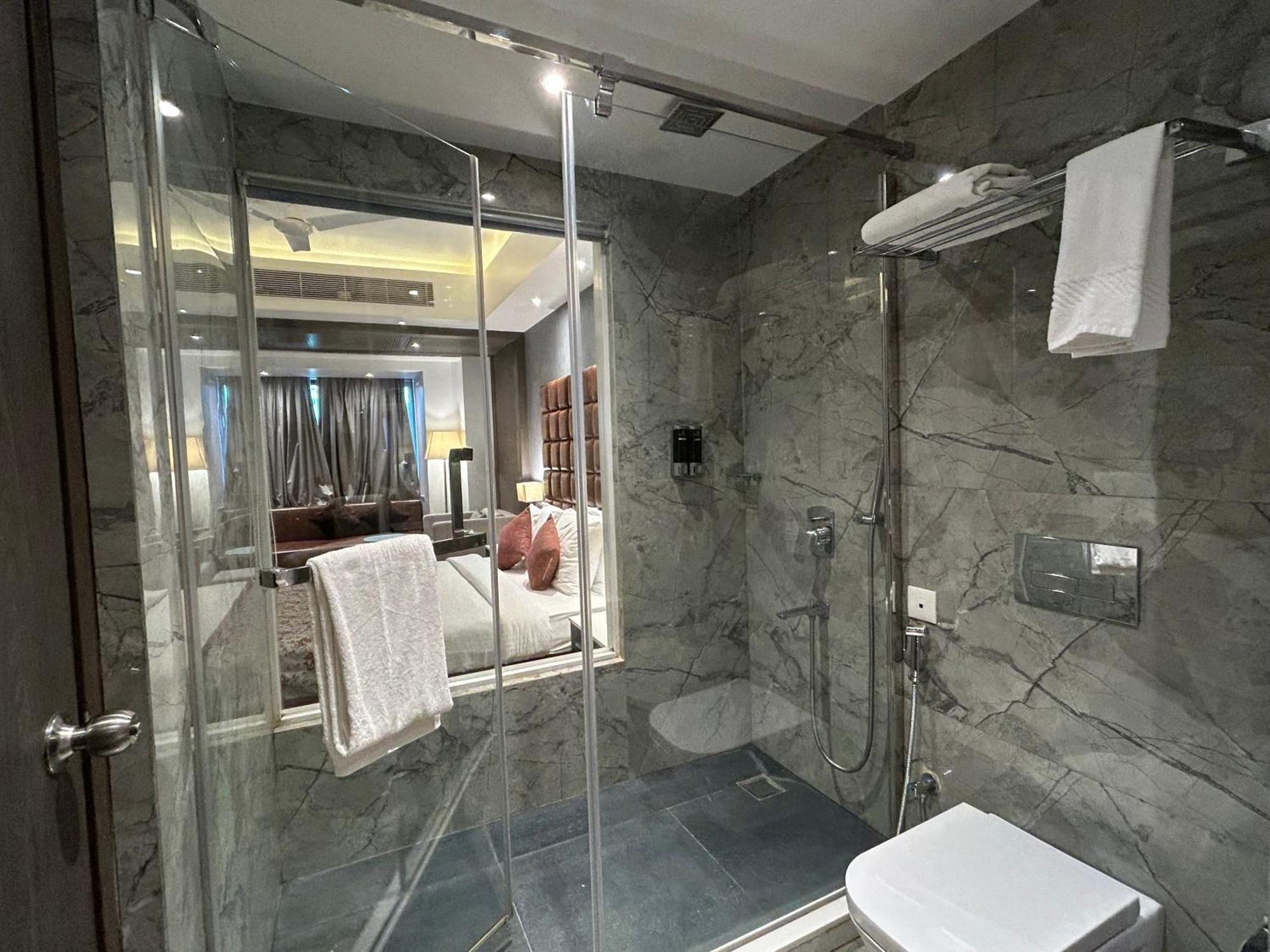แซนด์ เฮฟเว่น Hotel พอร์ตแบลร์ ภายนอก รูปภาพ